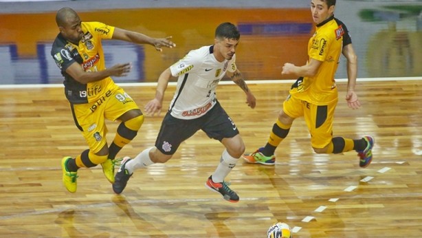 Corinthians/Unip entra em quadra pela final da Liga Paulista de Futsal