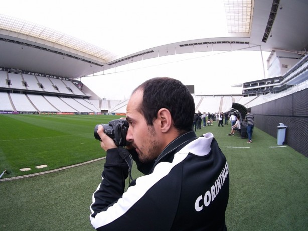 Livro d chance para torcedores participarem de aula de fotografia na Arena Corinthians