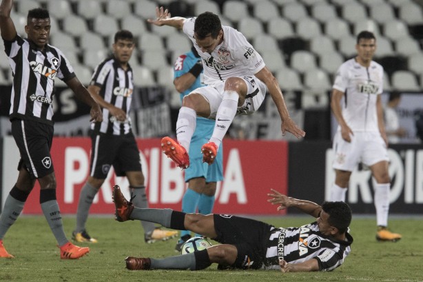 Corinthians caiu para o Botafogo, no Rio de Janeiro