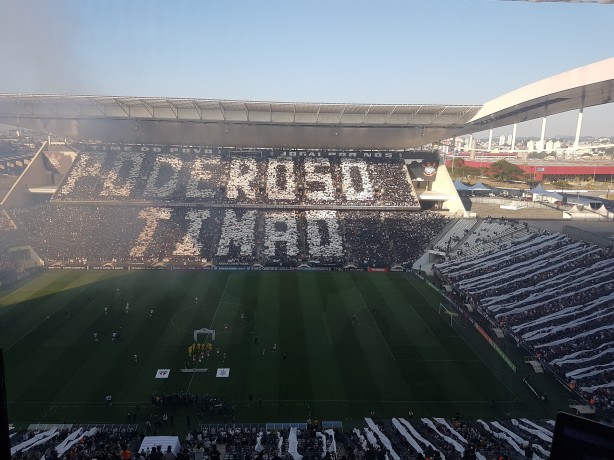 Arena Corinthians deve fechar com a incrvel mdia de 40 mil no Brasileiro