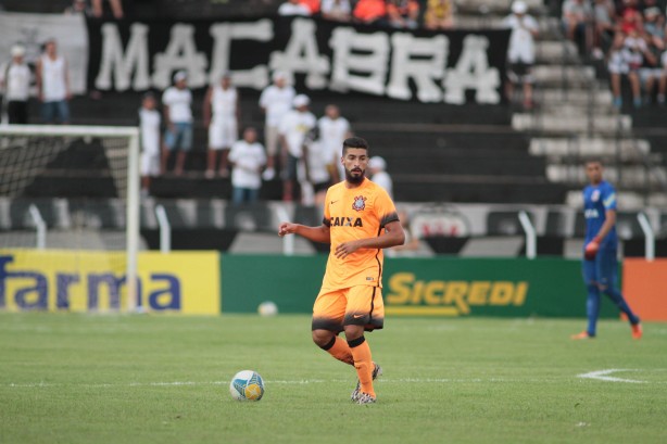 Vinicius DelAmore jogar pelo Londrina na Srie B em 2018