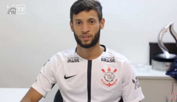 Juninho Capixaba assinou com Corinthians