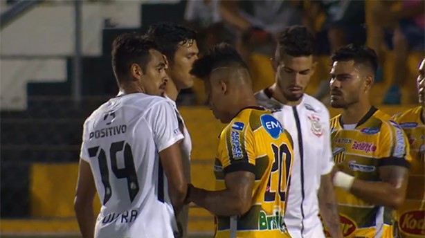 Corinthians e Novo Horizontino se enfrentaram pelo Campeonato Paulista