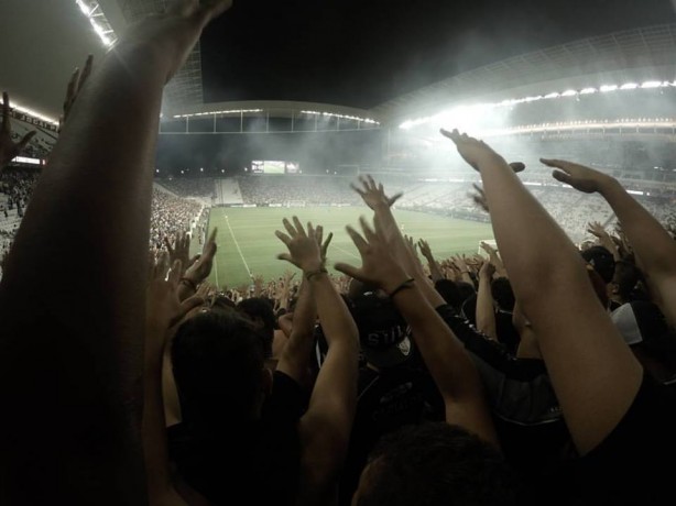 Fiel promete empurrar Corinthians rumo às quartas da Libertadores