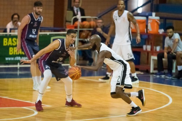 Time de basquete do Corinthians venceu o Braslia por 82 a 78, nesta quinta