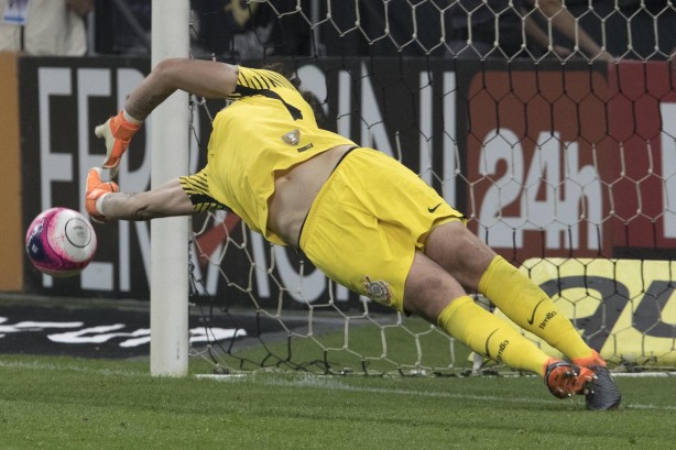 Com defesa decisiva contra Remo, Cássio se torna maior pegador de pênaltis  da história do Corinthians