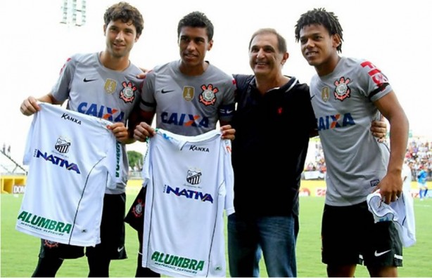 dolos corintianos e ex-jogadores do Bragantino foram homenageados por Marquinhos Chedid em 2013