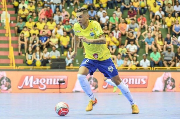 Piv do Timo, Douglas Nunes atuou na Seleo Brasileira de futsal no ltimo final de semana