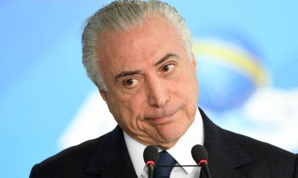 Presidente Michel Temer se confundiu ao se referir ao Corinthians como Sociedade Esportiva