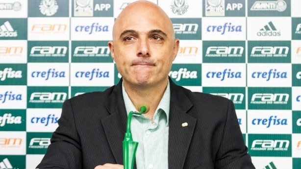 Presidente do Palmeiras perdeu a linha aps a conquista do Corinthians no domingo