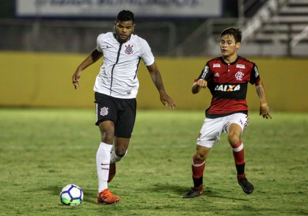 Corinthians perdeu do Flamengo no jogo de ida