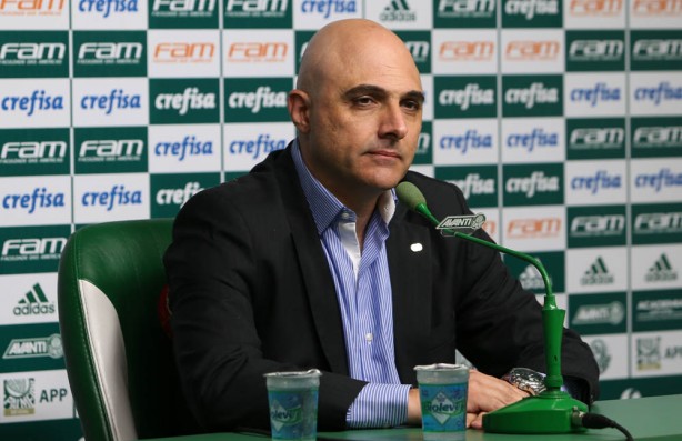 Presidente do Palmeiras segue inconformado com revs para o Corinthians