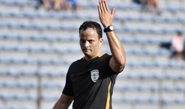 Savio faz sua estreia em jogos do Corinthians como rbitro