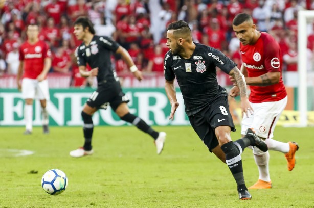 Titular no Sul, Maycon desfalca Corinthians na oitava rodada do Brasileiro