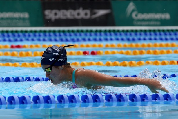 A nadadora Bruna Leme representou o Corinthians na Seleo Brasileira