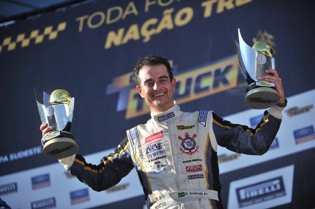 Roberval Andrade venceu as duas provas da Copa Truck, em Interlagos, no ltimo domingo
