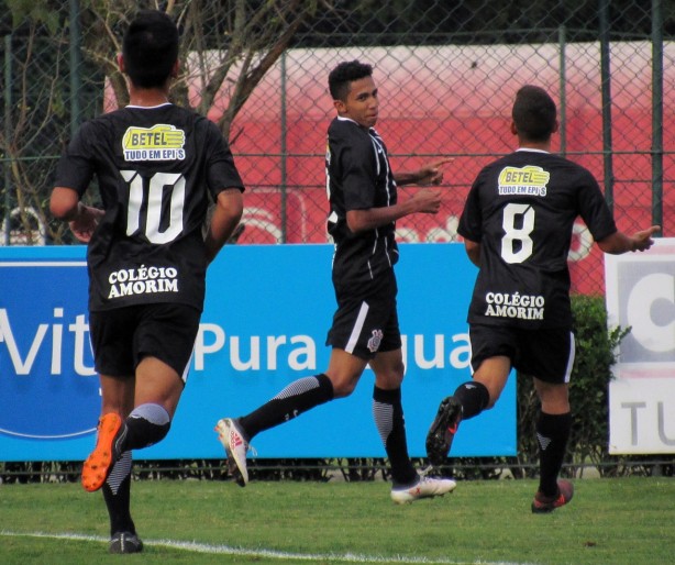 Fessin marcou o seu primeiro gol com a camisa do Corinthians