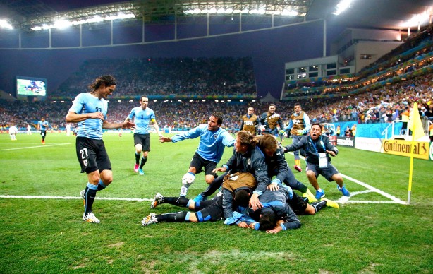 Uruguai bateu a Inglaterra na Arena Corinthians, pela fase de grupos da Copa