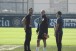 Ex-Corinthians, Leandro Cast�n visita amigos em treino do Tim�o