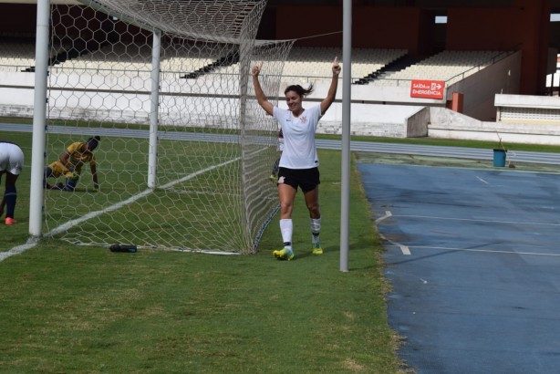 Camisa 10 do Corinthians, Zanotti é vice-artilheira da equipe na temporada, com 13 gols