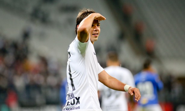 Romero  o artilheiro do Corinthians na temporada e tem contrato por mais um ano