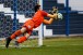 Goleiro do Corinthians celebra p�nalti defendido em decis�o no Brasileiro Sub-20