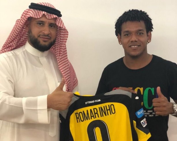 Romarinho, ex-Corinthians, vestirá a camisa 9 em novo clube no Oriente Médio