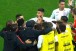 Henrique explica abra�o em Loss na comemora��o de gol; t�cnico destaca uni�o do elenco