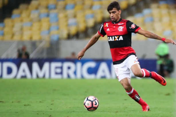 Lucas Paquet est  disposio do tcnico Barbieri para jogo contra o Corinthians