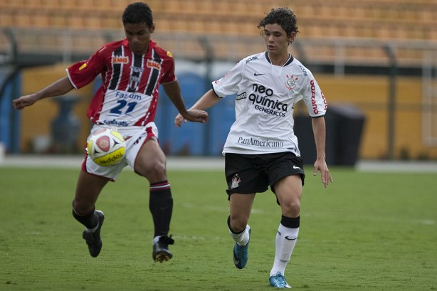 Dod jogou pela equipe profissional do Corinthians em 2009 e 2010