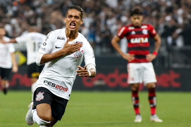 Pedrinho saiu do banco para colocar Corinthians nas finais da Copa do Brasil