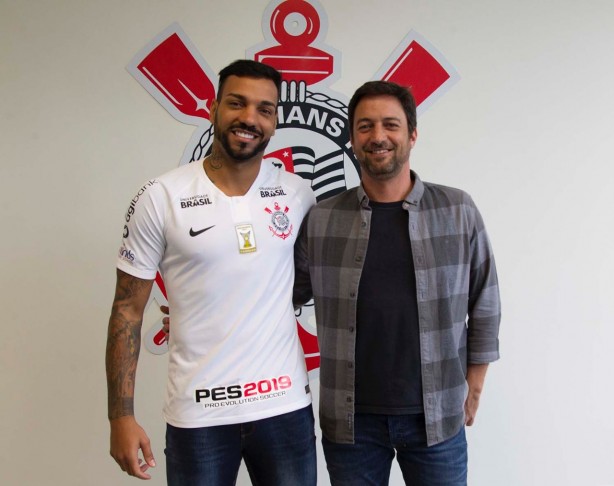 Michel Macedo  o novo jogador do Corinthians; lateral s pode atuar em 2019