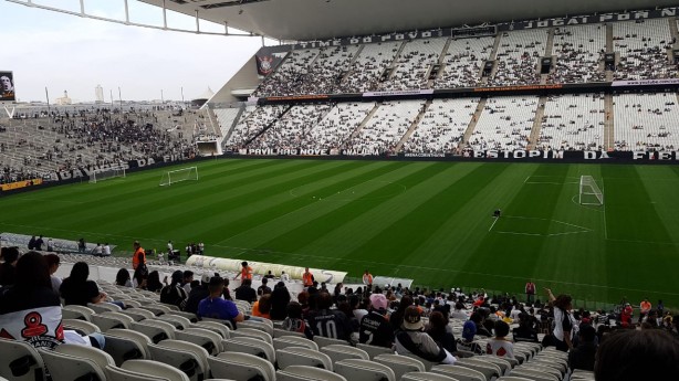 Arena Corinthians deve receber pblico acima dos 23 mil neste sbado