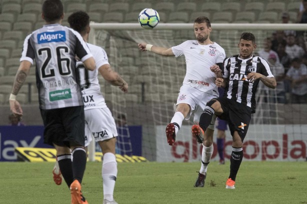 Corinthians perdeu 11 dos 16 jogos que fez como visitante no Brasileiro-2018