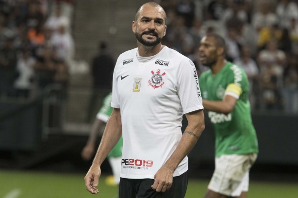 Ídolo do Corinthians, multicampeão e agora pode estar se despedindo para  jogar no Grêmio