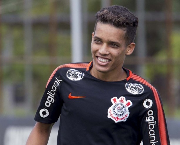 Mais maduro, Pedrinho quer aumentar coleo de ttulos pelo Corinthians em 2019