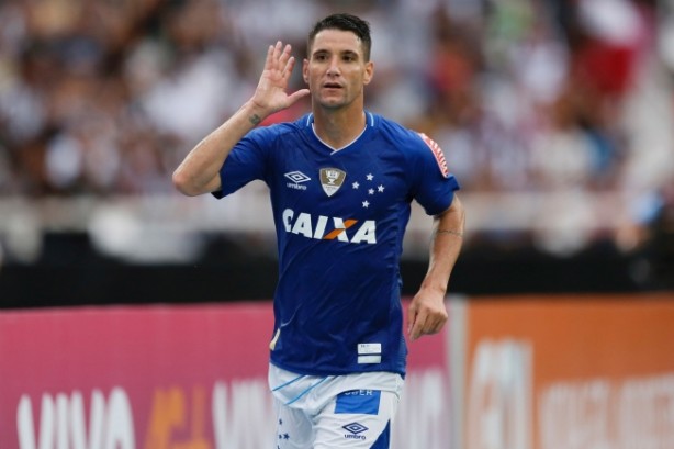 Thiago Neves desperta interesse no Corinthians
