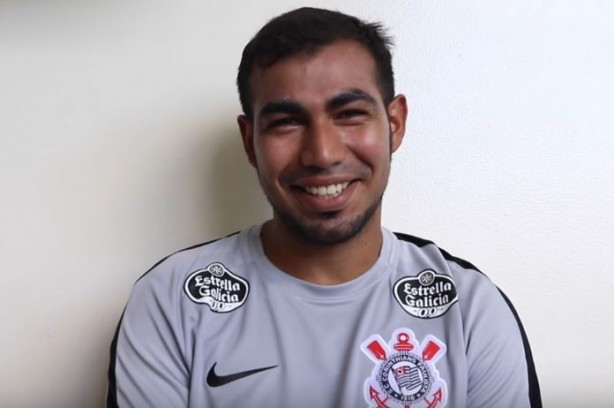 Equatoriano falou com a Corinthians TV aps primeira atividade com bola