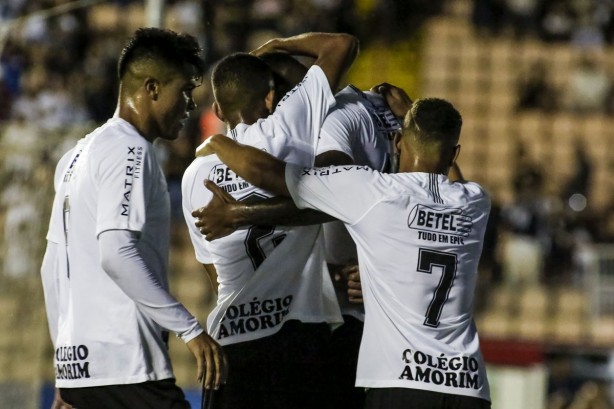 Corinthians segue invicto na atual edio da Copinha - e classificado s quartas de final