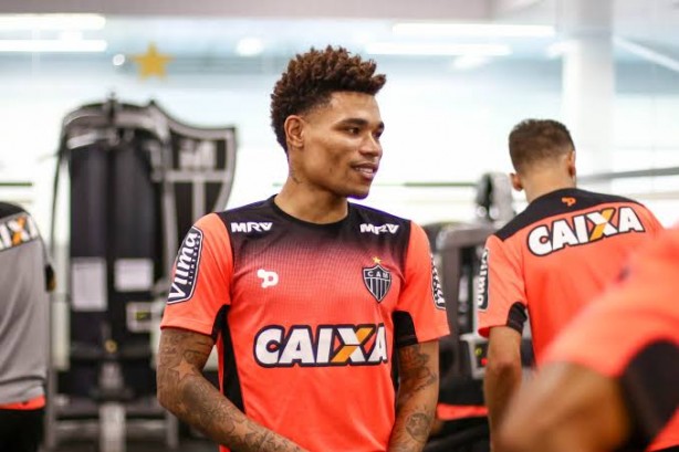 Júnior Urso é o décimo reforço do Corinthians para 2019