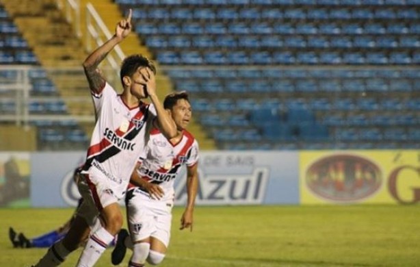Isaac Prado foi contratado pelo Ferrovirio-CE para temporada de 2019