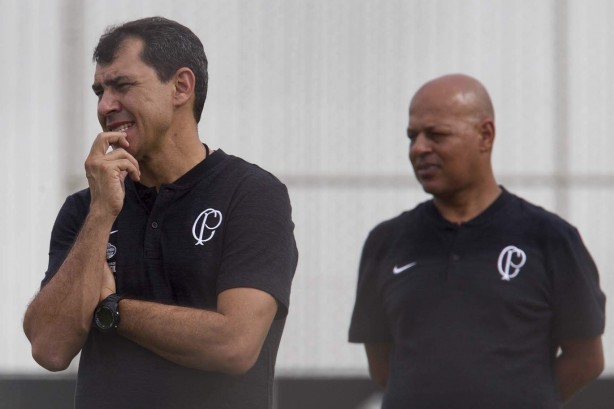 Carille ainda busca 'Corinthians ideal' s vsperas de estreia na Sul-Americana