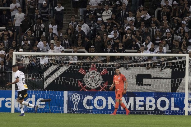 C�ssio durante a partida de ida contra o Racing, pela Sul-Americana, na Arena Corinthians