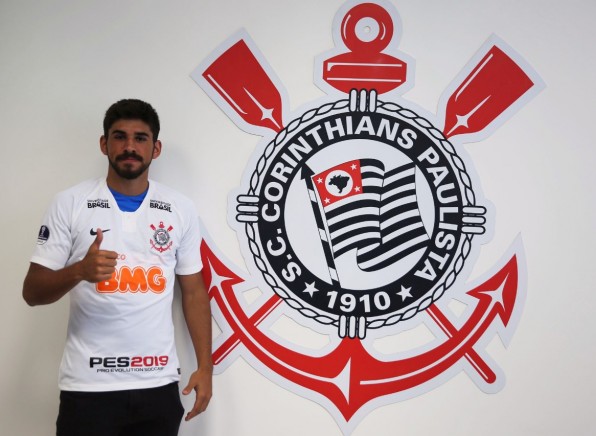 Mndez, de apenas 19 anos de idade, agora  jogador do Corinthians