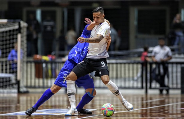 O Corinthians enfrenta o Guaruj pela segunda rodada do Paulisto de futsal nesta segunda-feira