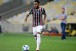 Corinthians quer contratar Everaldo, mas aguarda defini��o do Fluminense