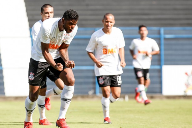Nathan voltou a marcar pelo Corinthians nesta quarta-feira