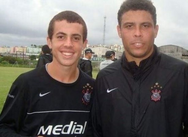 Quando atleta da base do Corinthians, Fran j tietou at Ronaldo Fenmeno
