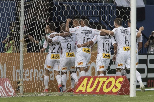 Vital marcou o gol do Corinthians no empate deste sábado contra o Vasco