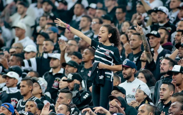 Libertadores: torcida do Fluminense esgota ingressos para jogo contra o  Olimpia